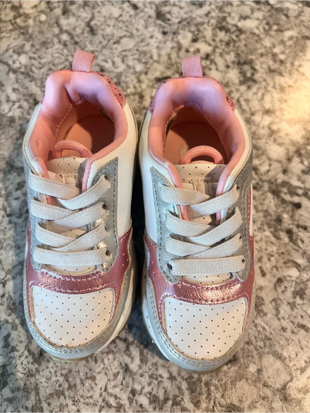 OshKosh B'gosh White and Metallic Pink Kids Sneakers